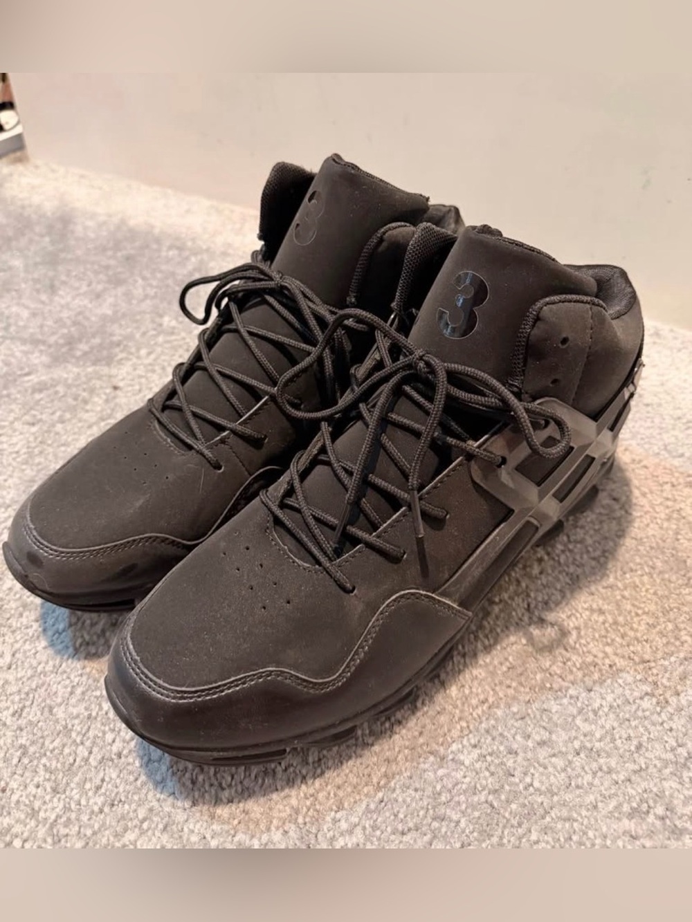 Men’s Black Athletic Sneakers Size 10 Brand New Never Worn